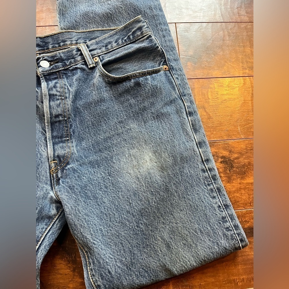 Levi’s 501 Button Fly Work Jean Men’s 36x34 FLAWED - Picture 2 of 11